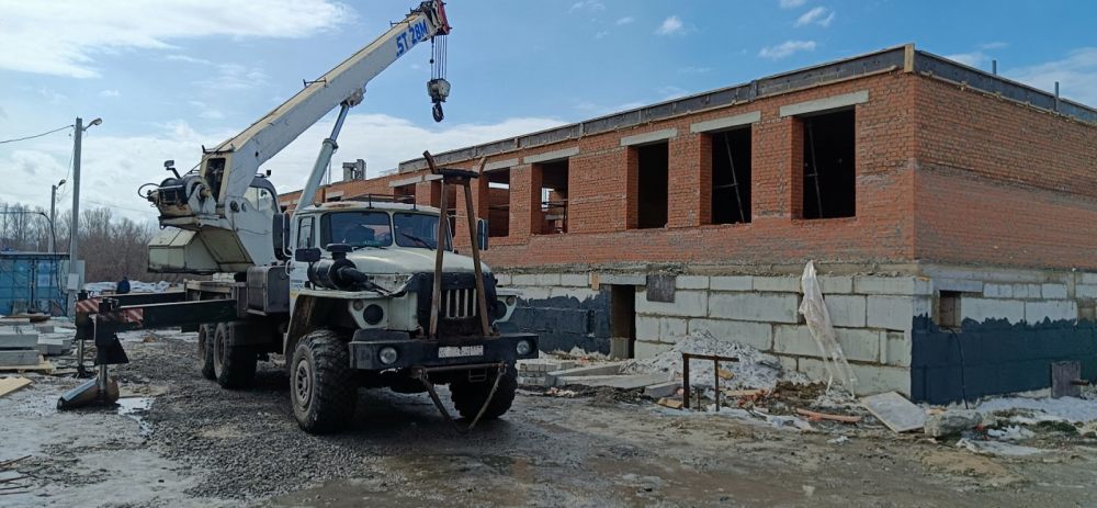 Продажа запчастей для автокранов стоимость запчастей и где купить - Южно-Сахалинск