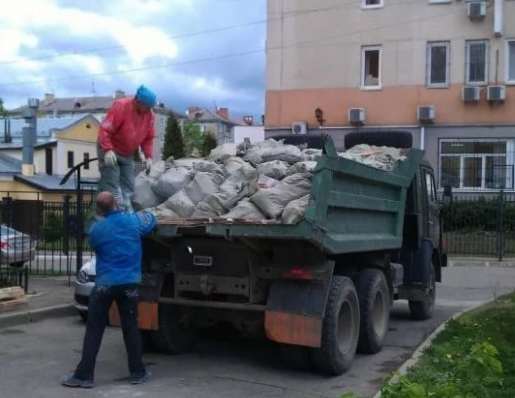Вывоз строительного мусора (самосвалы, газели). Грузчики стоимость услуг и где заказать - Южно-Сахалинск