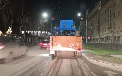 Уборка улиц и дорог спецтехникой и дорожными уборочными машинами - Южно-Сахалинск, цены, предложения специалистов